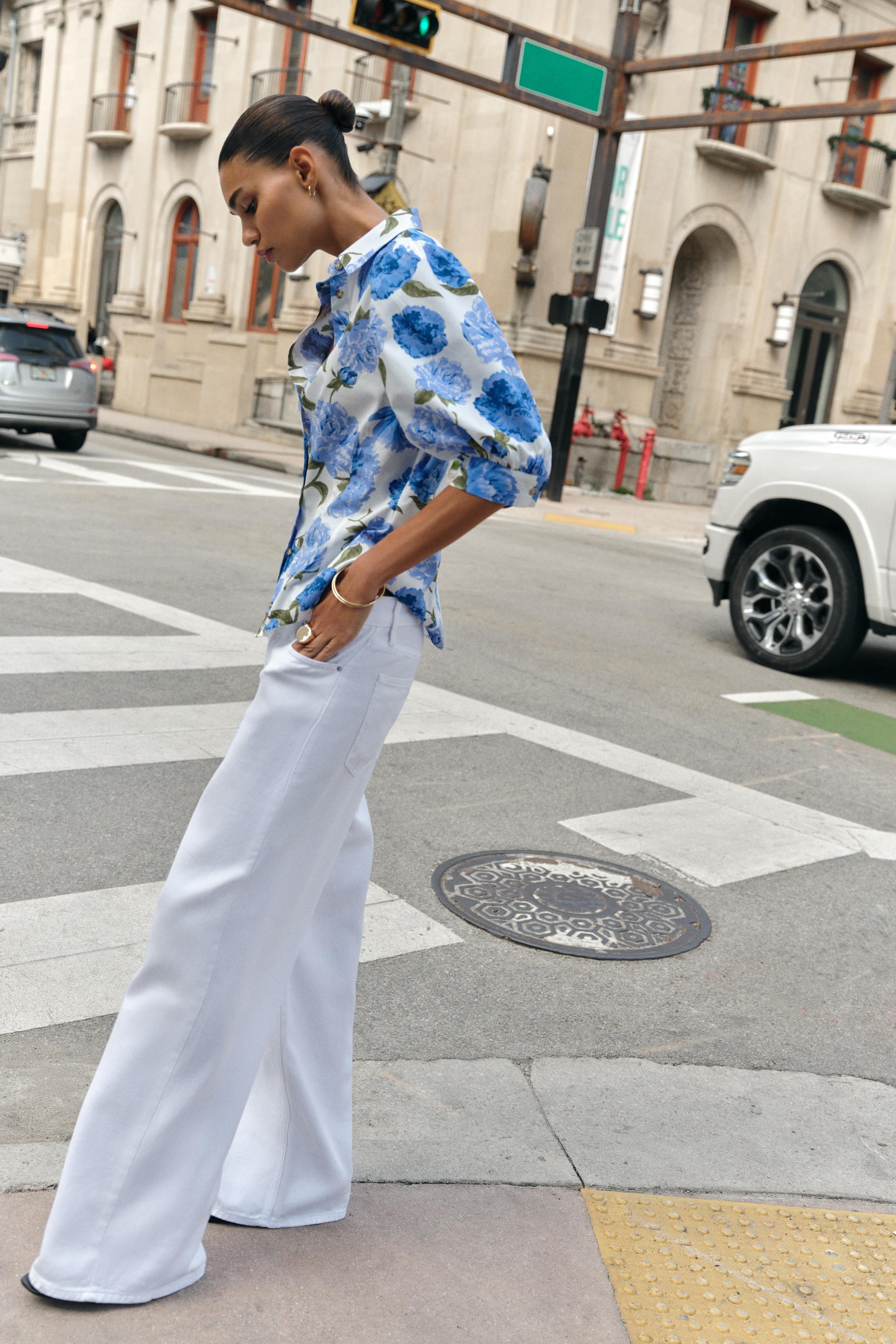 CHEMISE EN POPELINE À IMPRIMÉ FLORAL